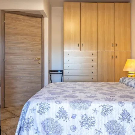 Apartamento Rosso Marrone Alguer